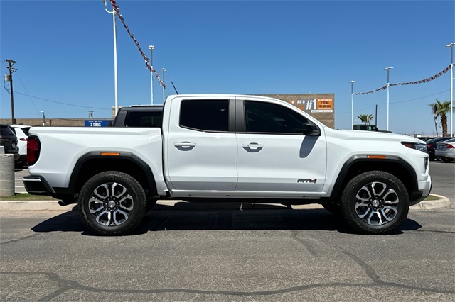 2024 Gmc Canyon AT4 photo 2