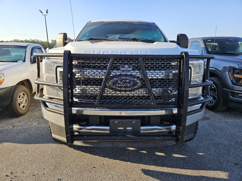 2021 Ford F-250 XL photo 2