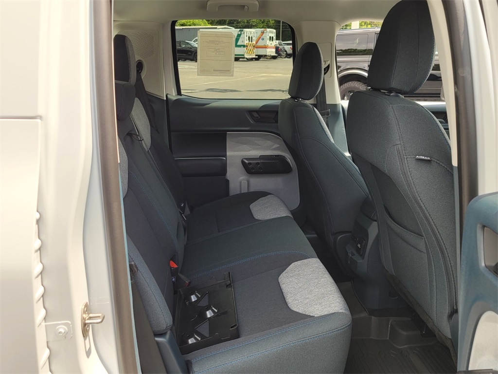 2025 Ford Maverick XLT photo 11