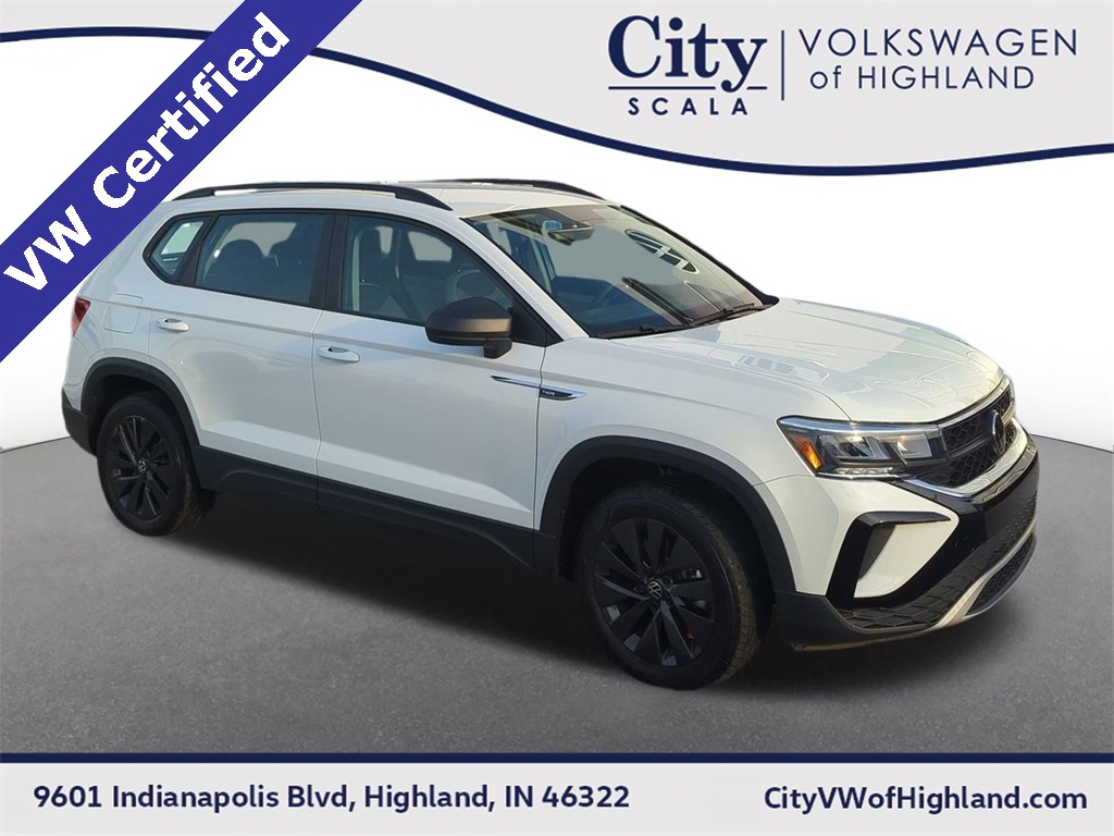 2023 Volkswagen Taos S's photo