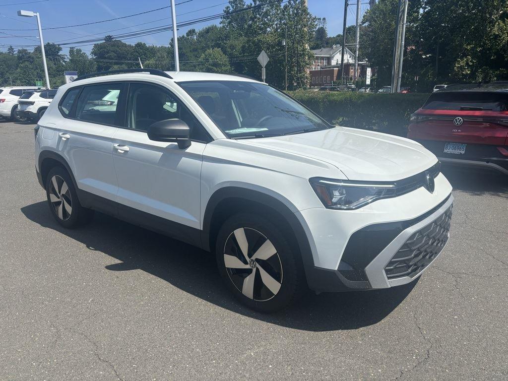 2025 Volkswagen Taos S photo 6