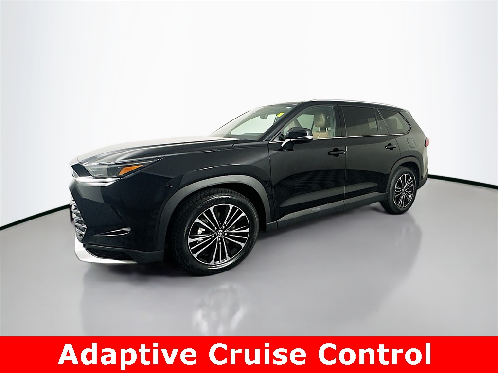 2024 Toyota Highlander Hybrid Platinum photo 5