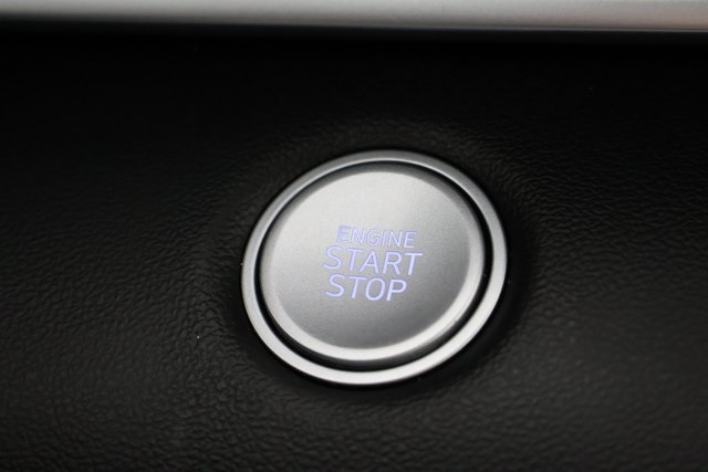 2023 Hyundai Elantra SEL photo 14