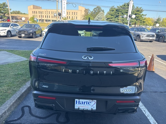 2025 Infiniti QX60 Pure AWD photo 4