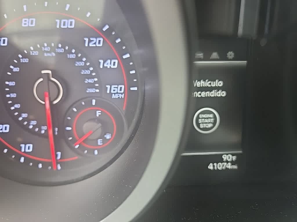 2021 Hyundai Elantra SEL photo 2