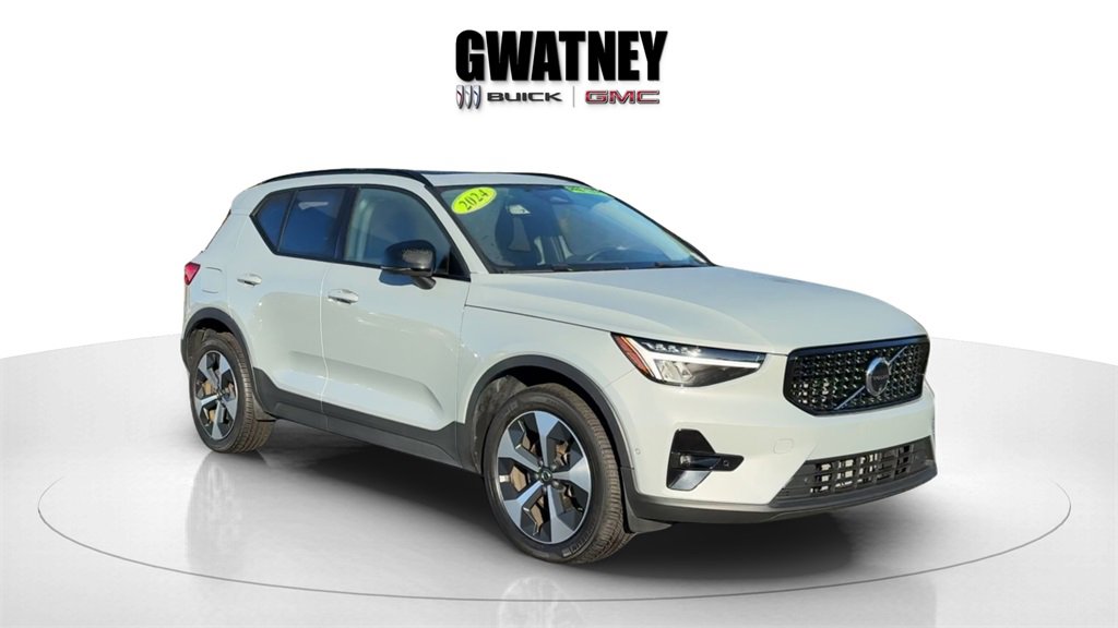 2024 Volvo XC40