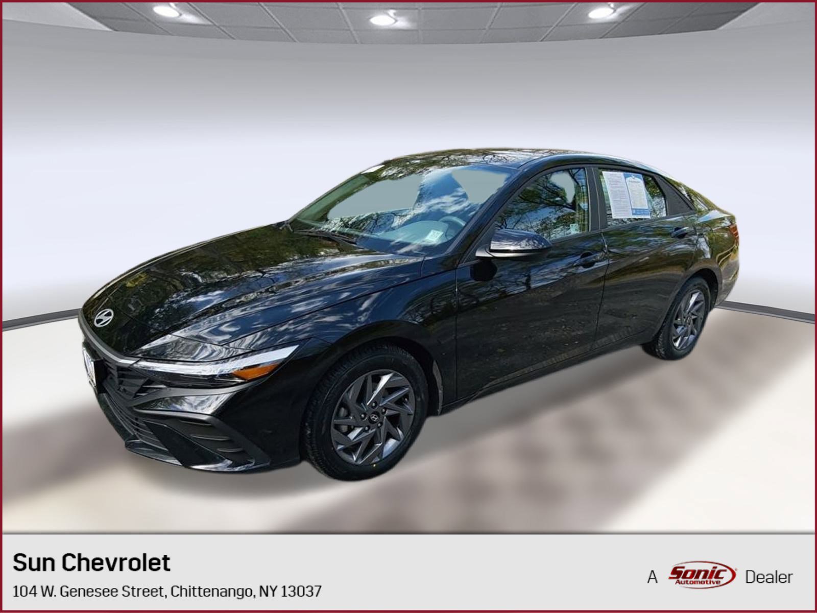 2024 Hyundai Elantra SEL's photo