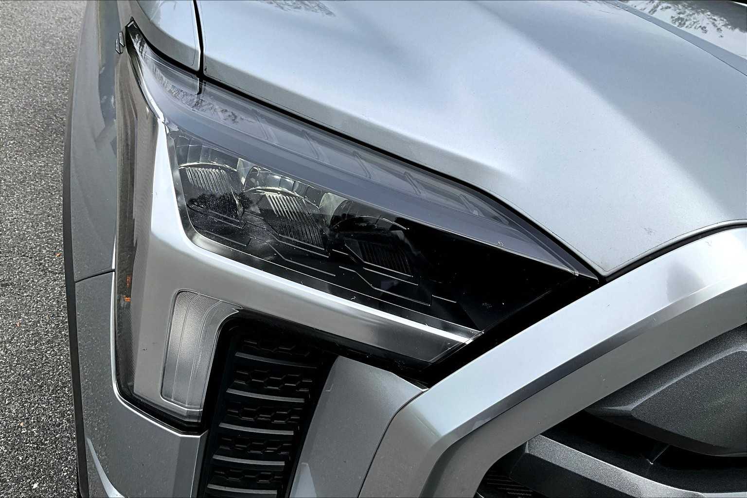 2024 Toyota Tundra Limited photo 25