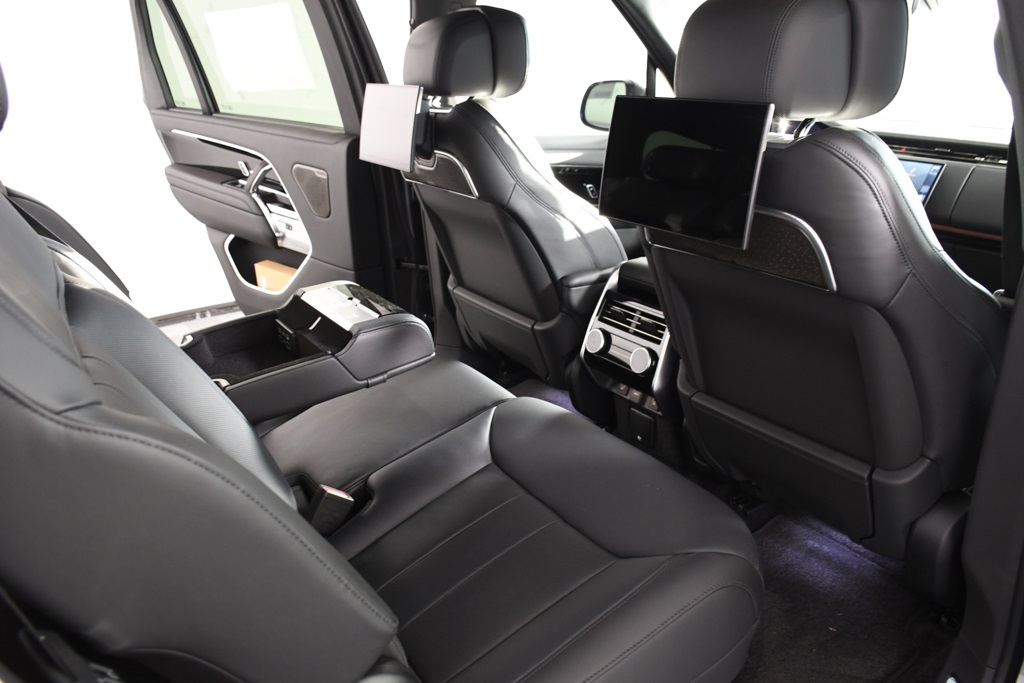 2025 Land Rover Range Rover Autobiography photo 21