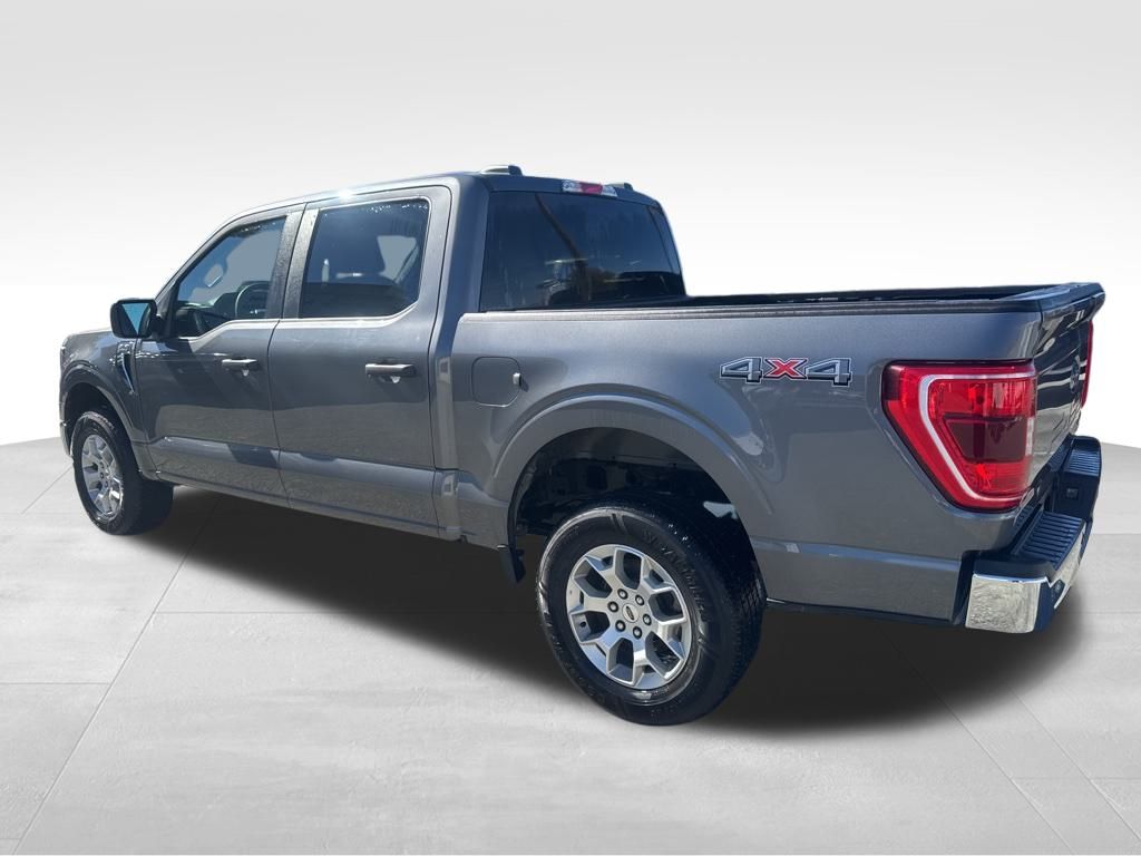 2023 Ford F-150 XLT photo 3