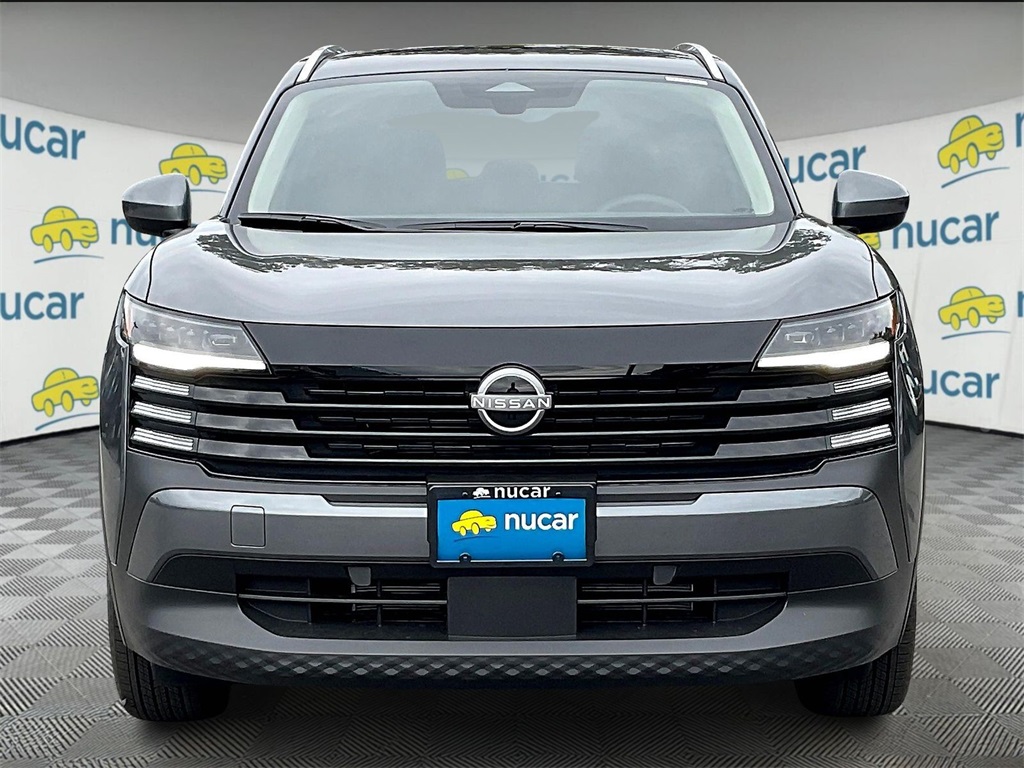 2025 Nissan Kicks SV photo 2