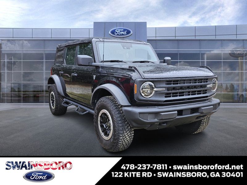 2021 Ford Bronco 4-Door Base's photo