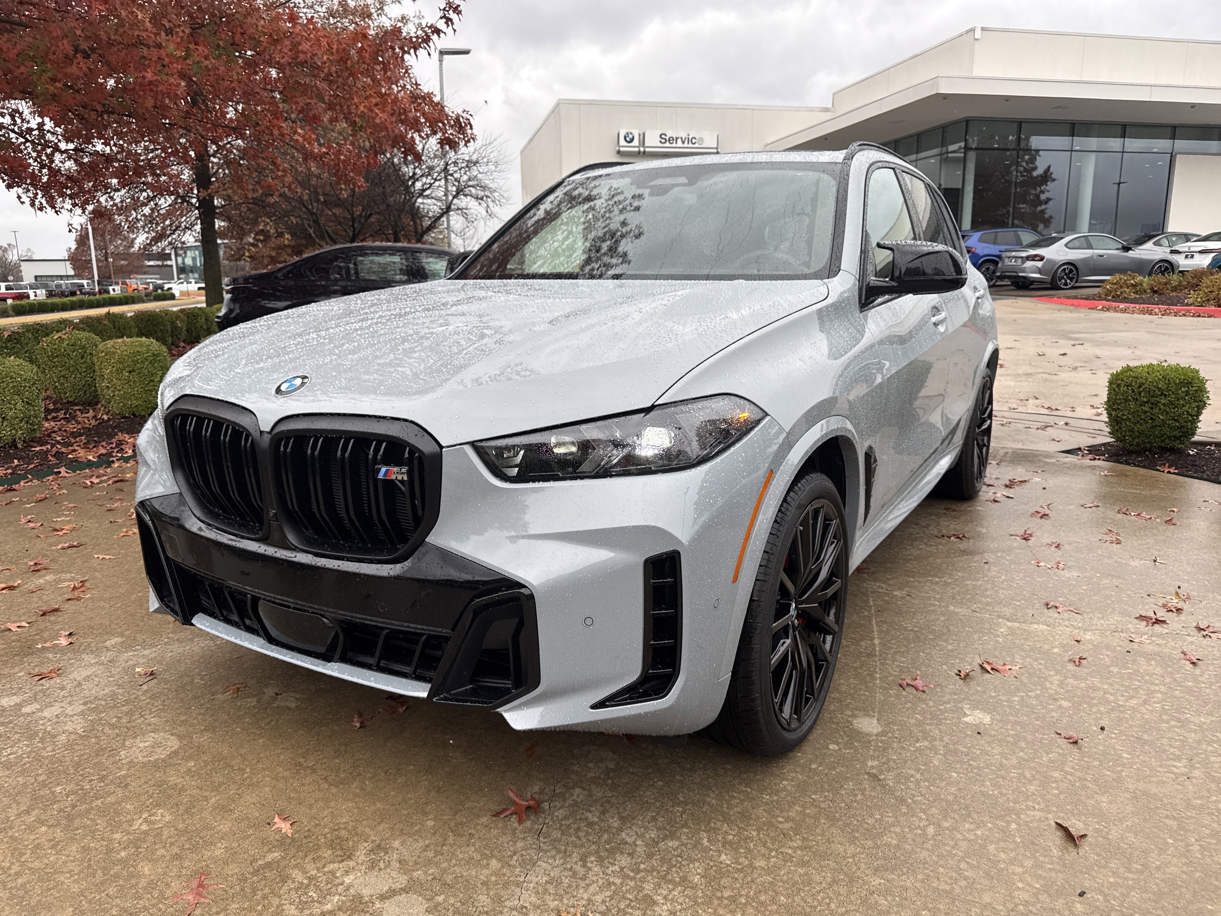 2026 BMW X5 M60i's photo