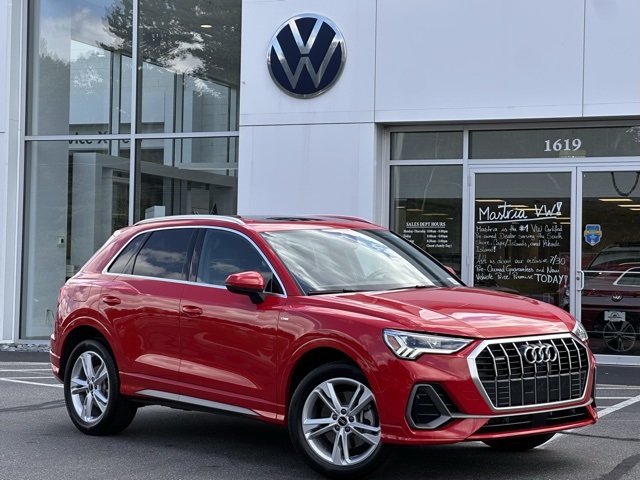 2022 Audi Q3 S Line Premium Plus's photo