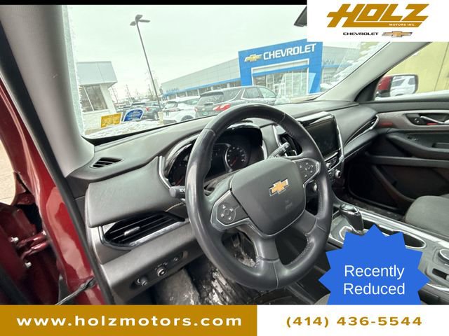 Certified 2018 Chevrolet Traverse 1LT with VIN 1GNERGKWXJJ106965 for sale in Hales Corners, WI