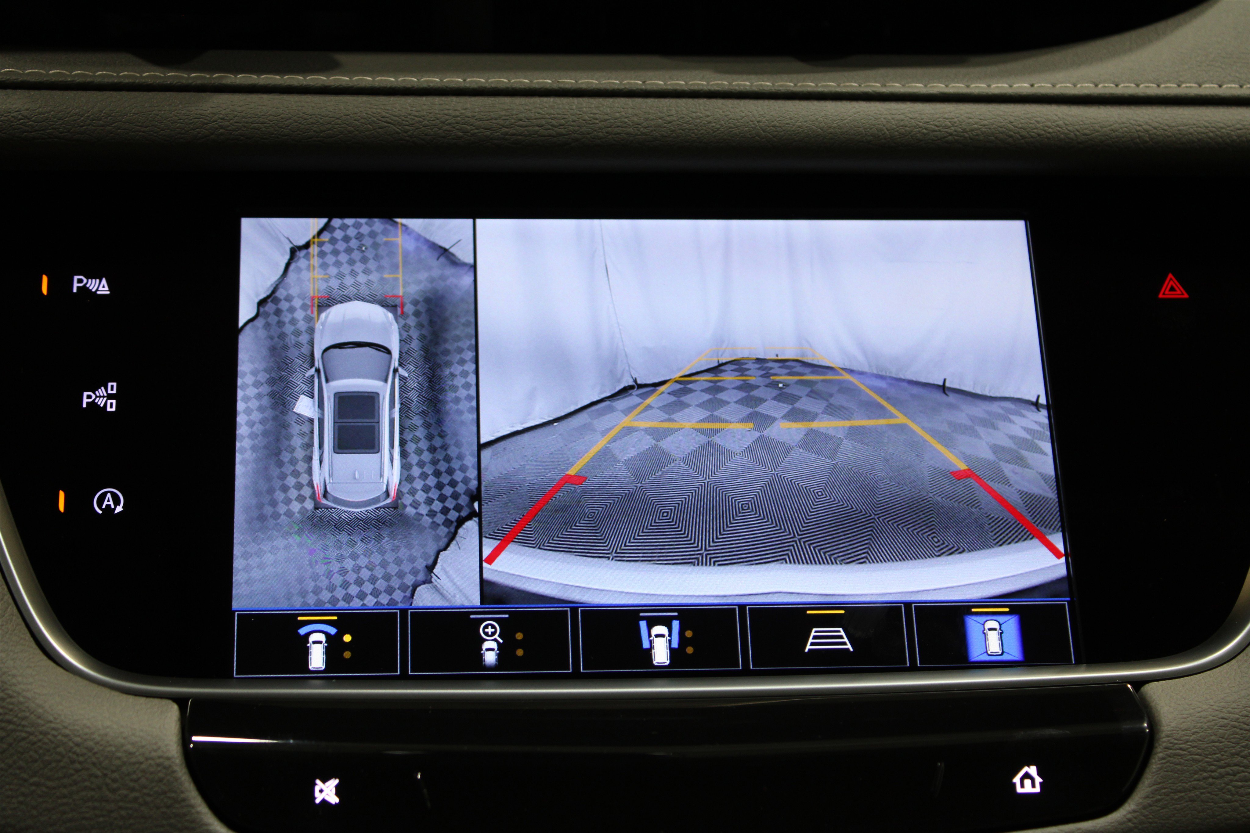 2025 Cadillac XT5 Premium Luxury photo 14