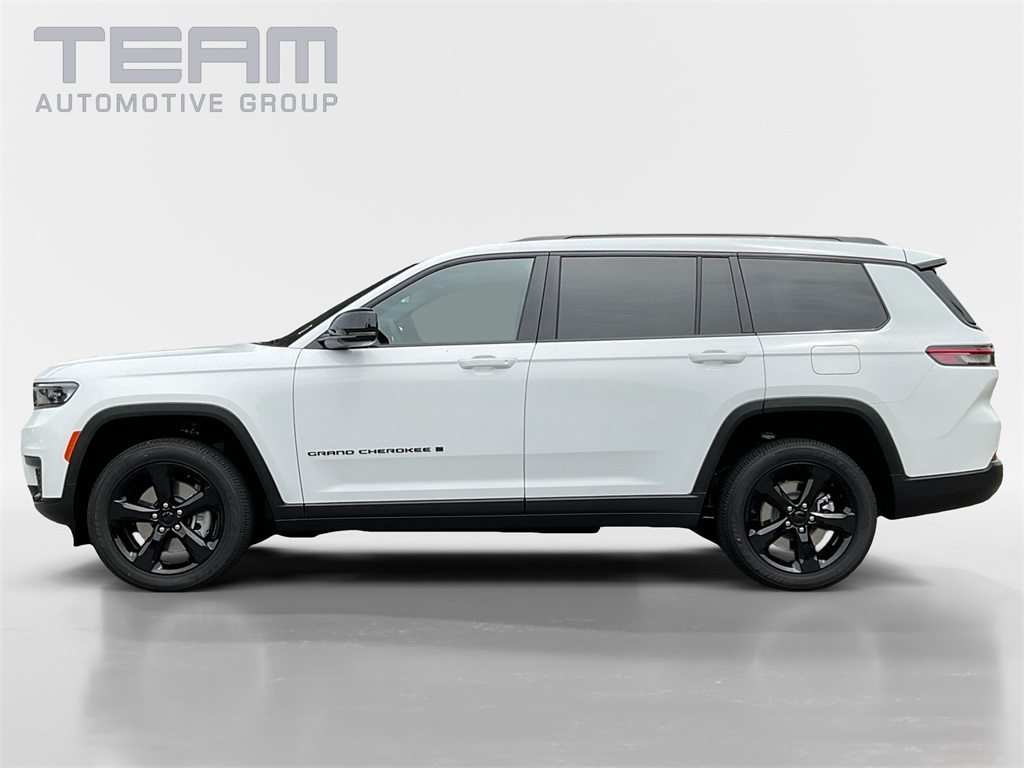 2025 Jeep Grand Cherokee X photo 4
