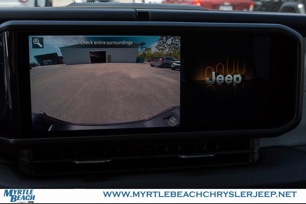 2025 Jeep Gladiator Sport photo 20