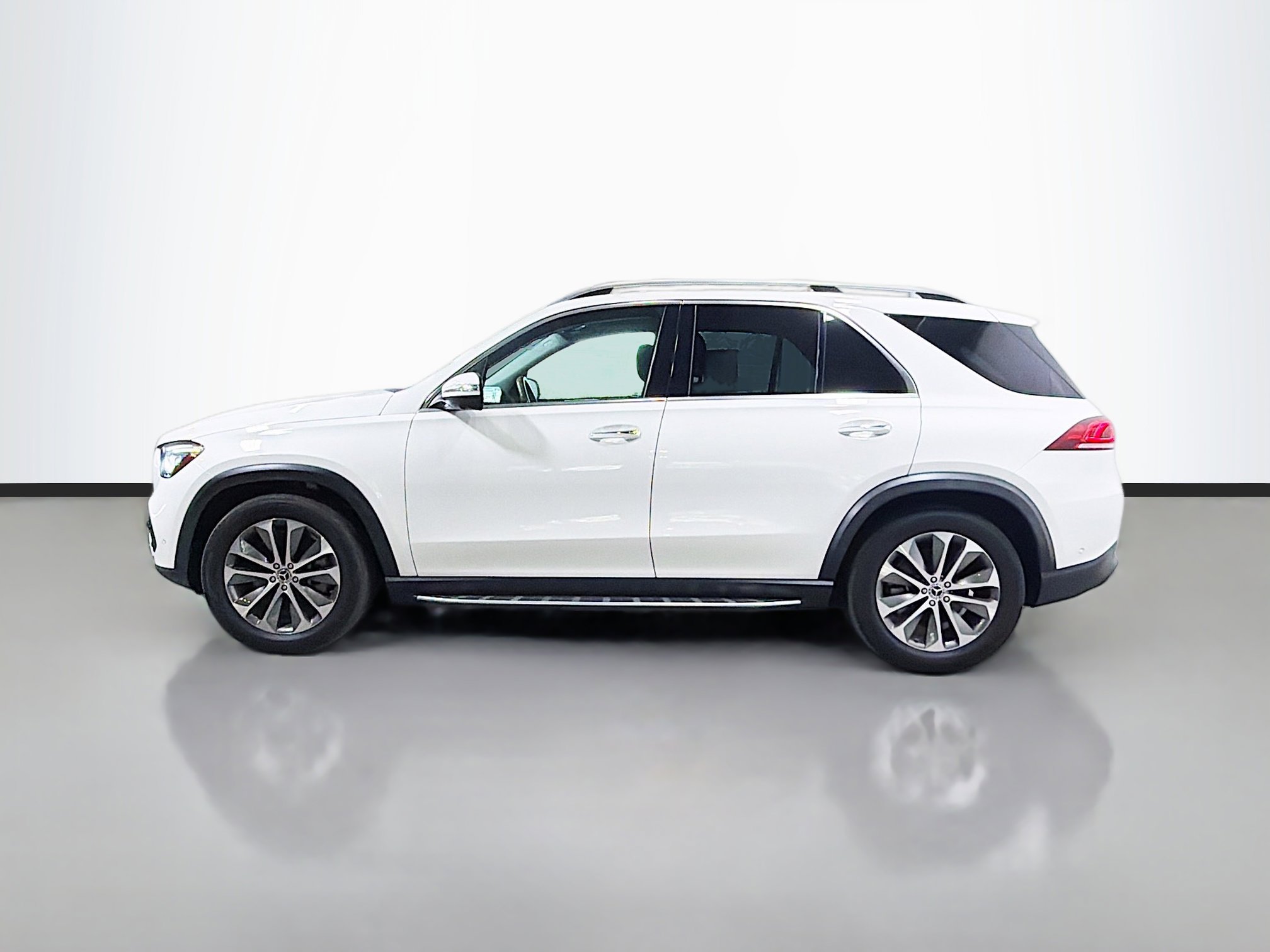 2023 Mercedes Benz GLE 450 4MATIC photo 2