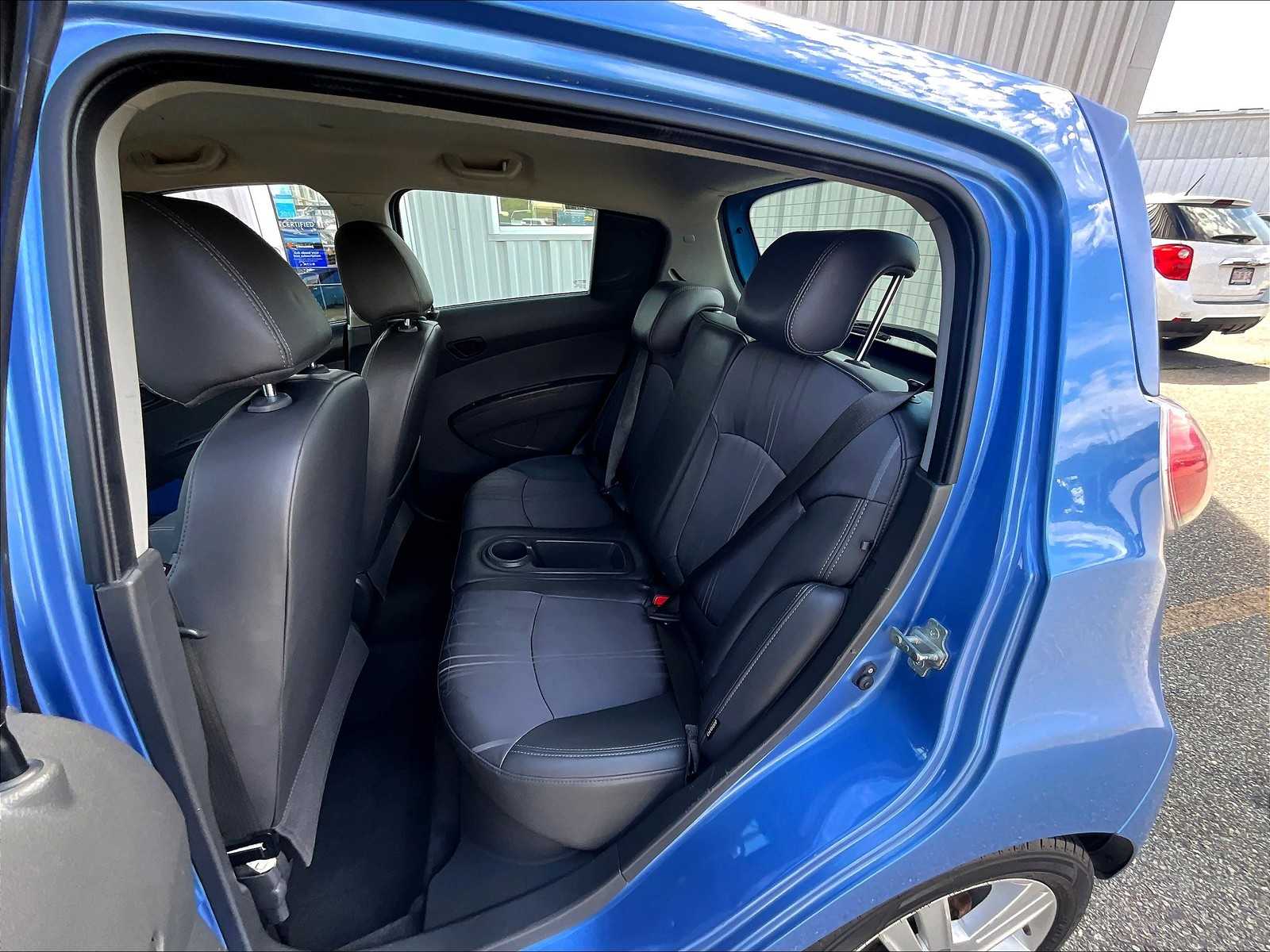 2014 Chevrolet Spark LS photo 15