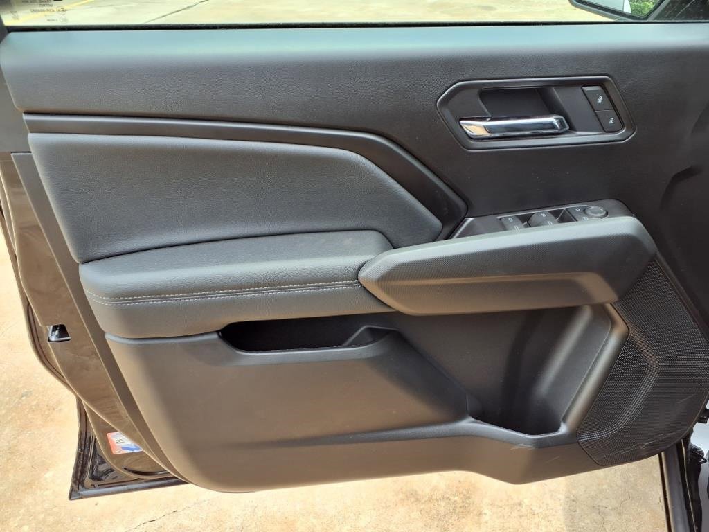 New 2025 Onyx Black GMC Elevation image 14