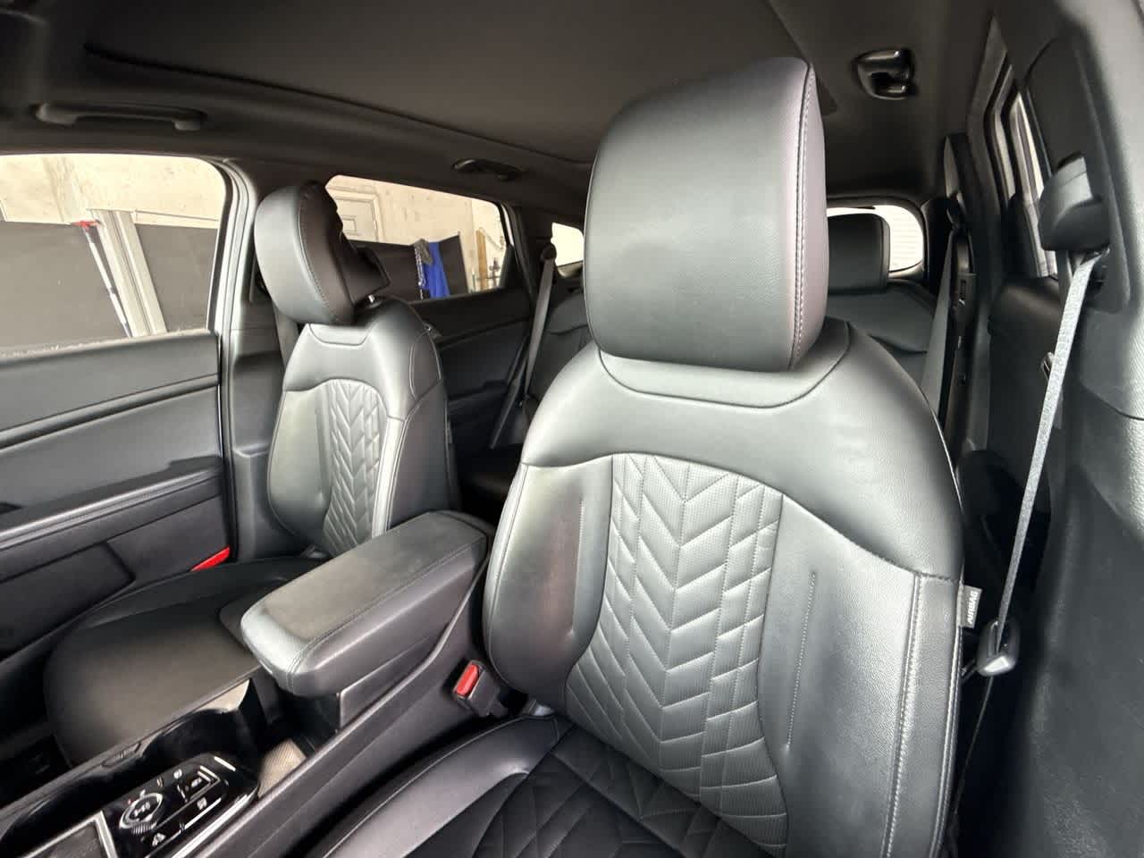 2024 Kia Sportage X-Line photo 13