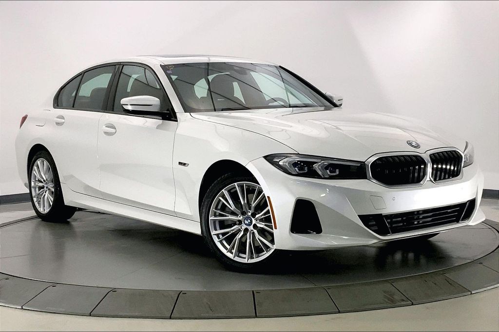 2023 BMW 3 Series 330e