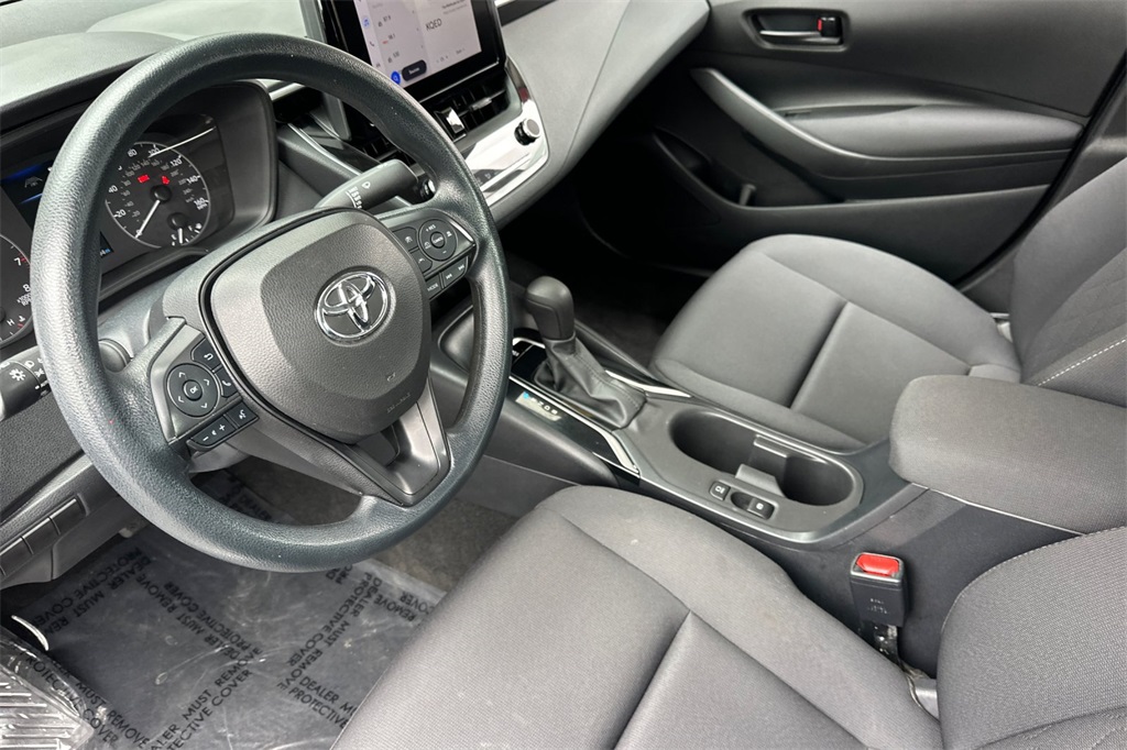2023 Toyota Corolla LE photo 10