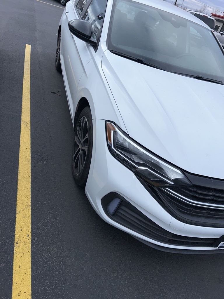 2023 Volkswagen Jetta 1.5T Sport photo 4