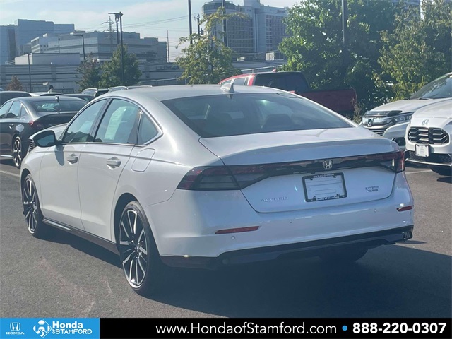 2025 Honda Accord Hybrid Touring photo 7