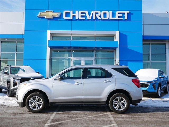 Used 2011 Chevrolet Equinox LS with VIN 2GNALBEC8B1270571 for sale in Roseville, Minnesota