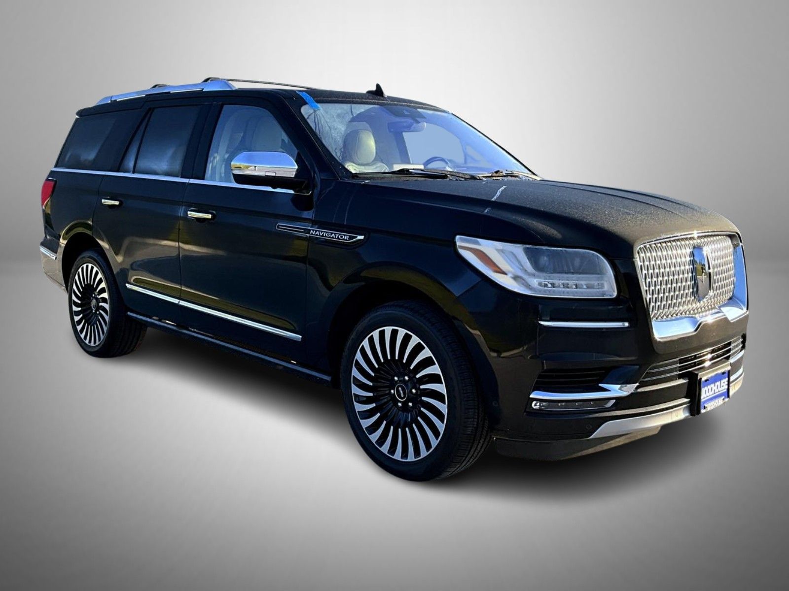 2018 Lincoln Navigator Black Label photo 3