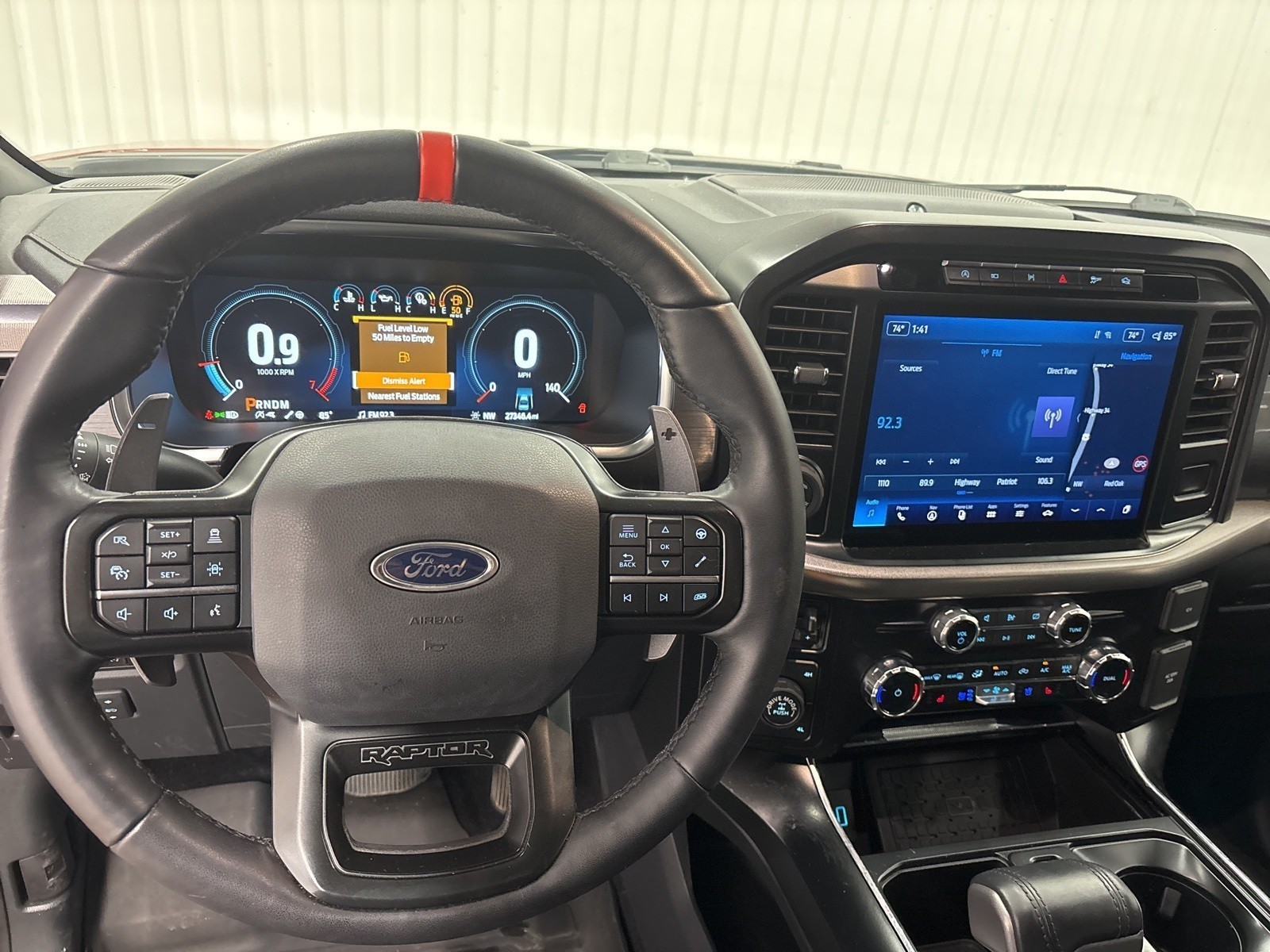 2023 Ford F-150 Raptor photo 9