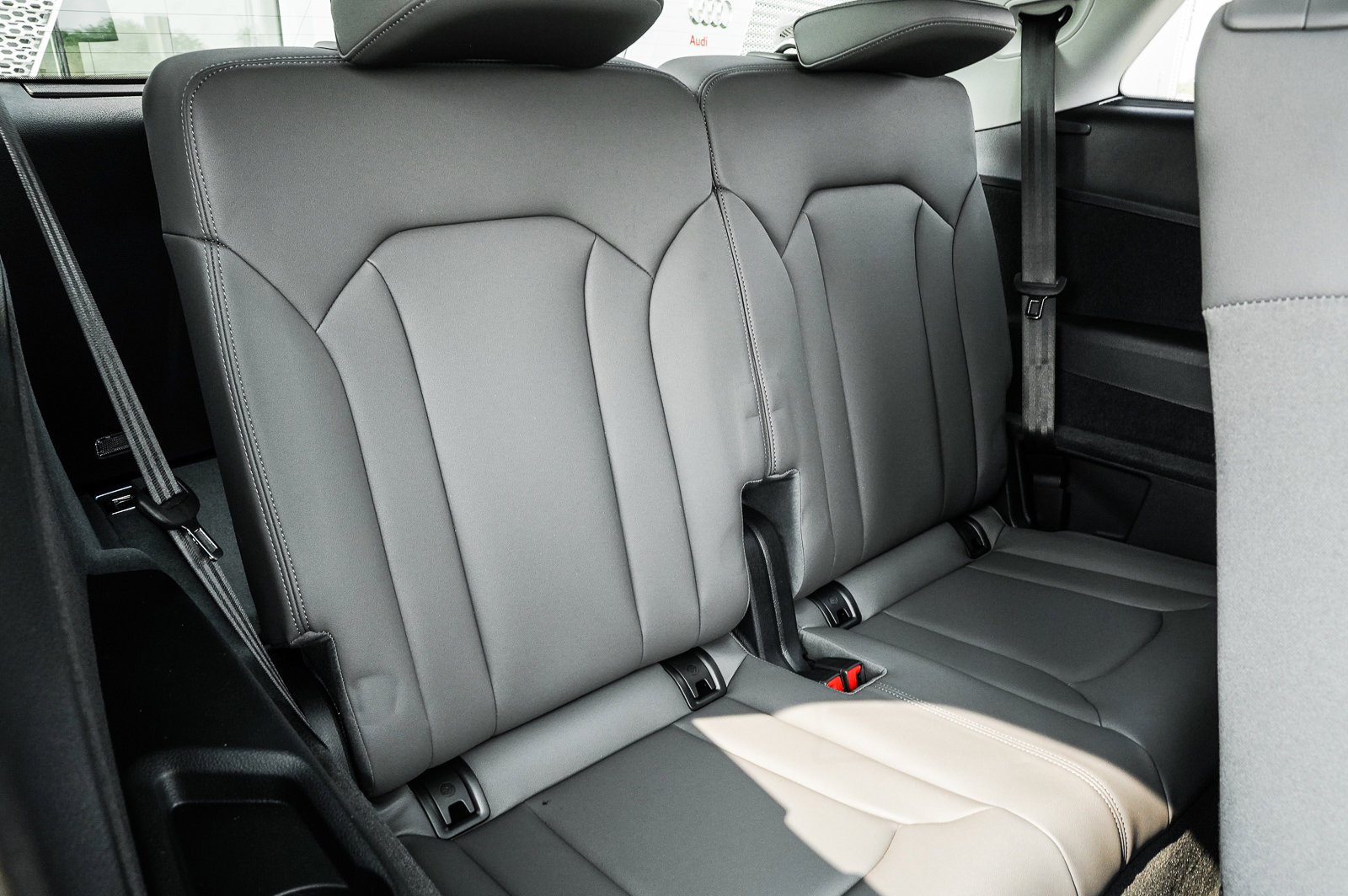 2025 Audi Q7 Premium Plus photo 21