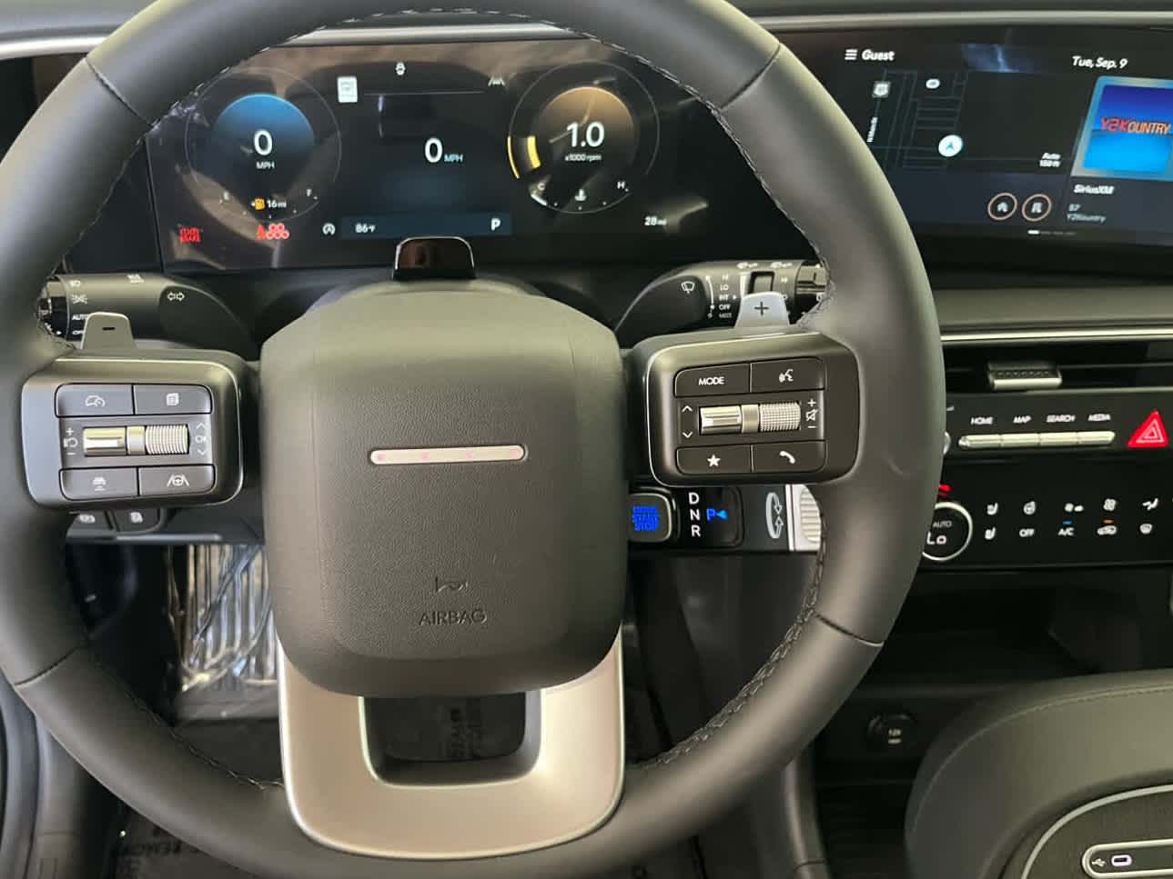 2026 Hyundai Palisade Limited photo 14
