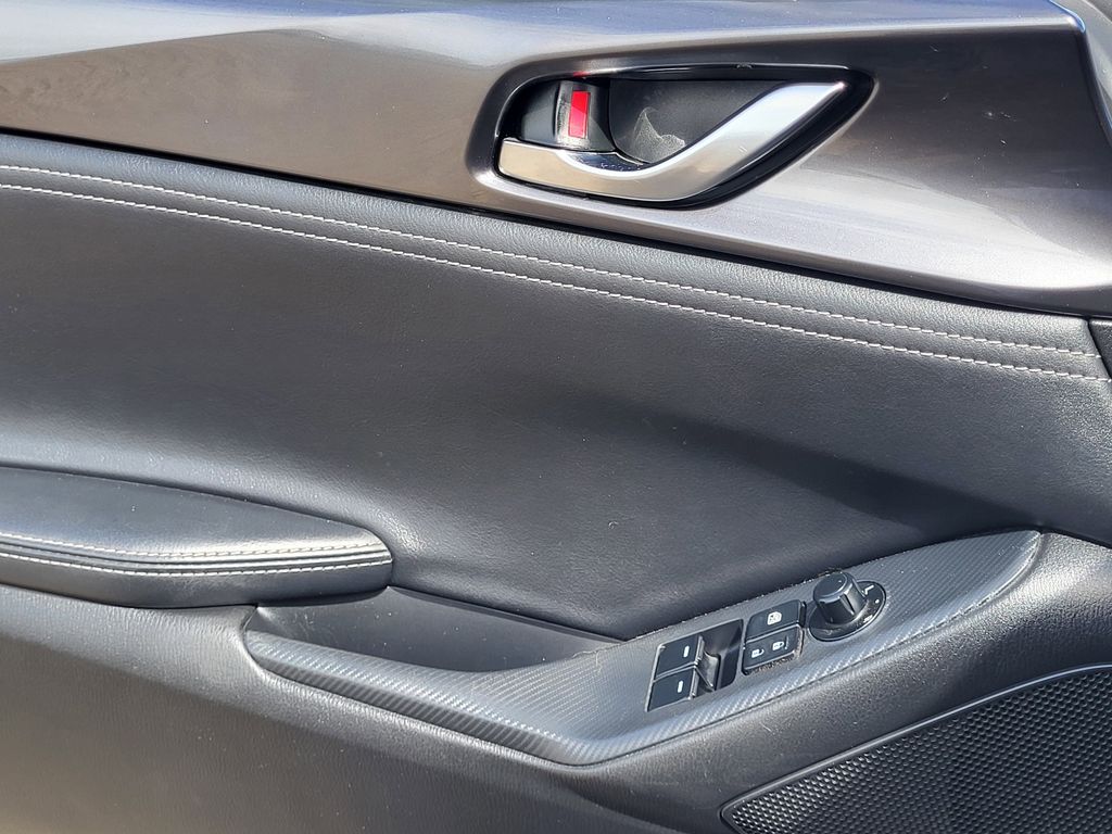 2020 Mazda MX-5 Miata Miata RF photo 18