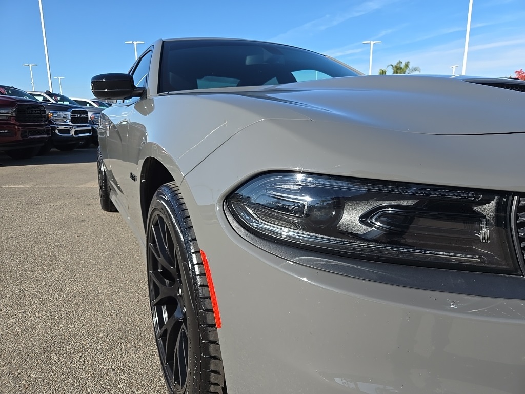 2023 Dodge Charger R/T photo 4