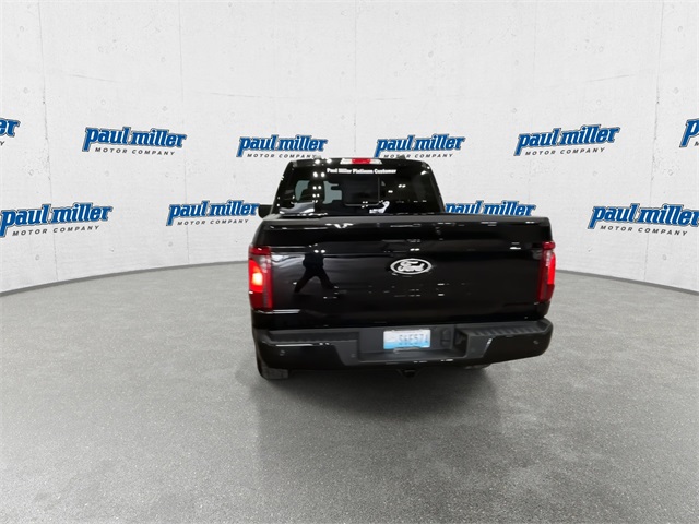 2025 Ford F-150 XLT photo 8