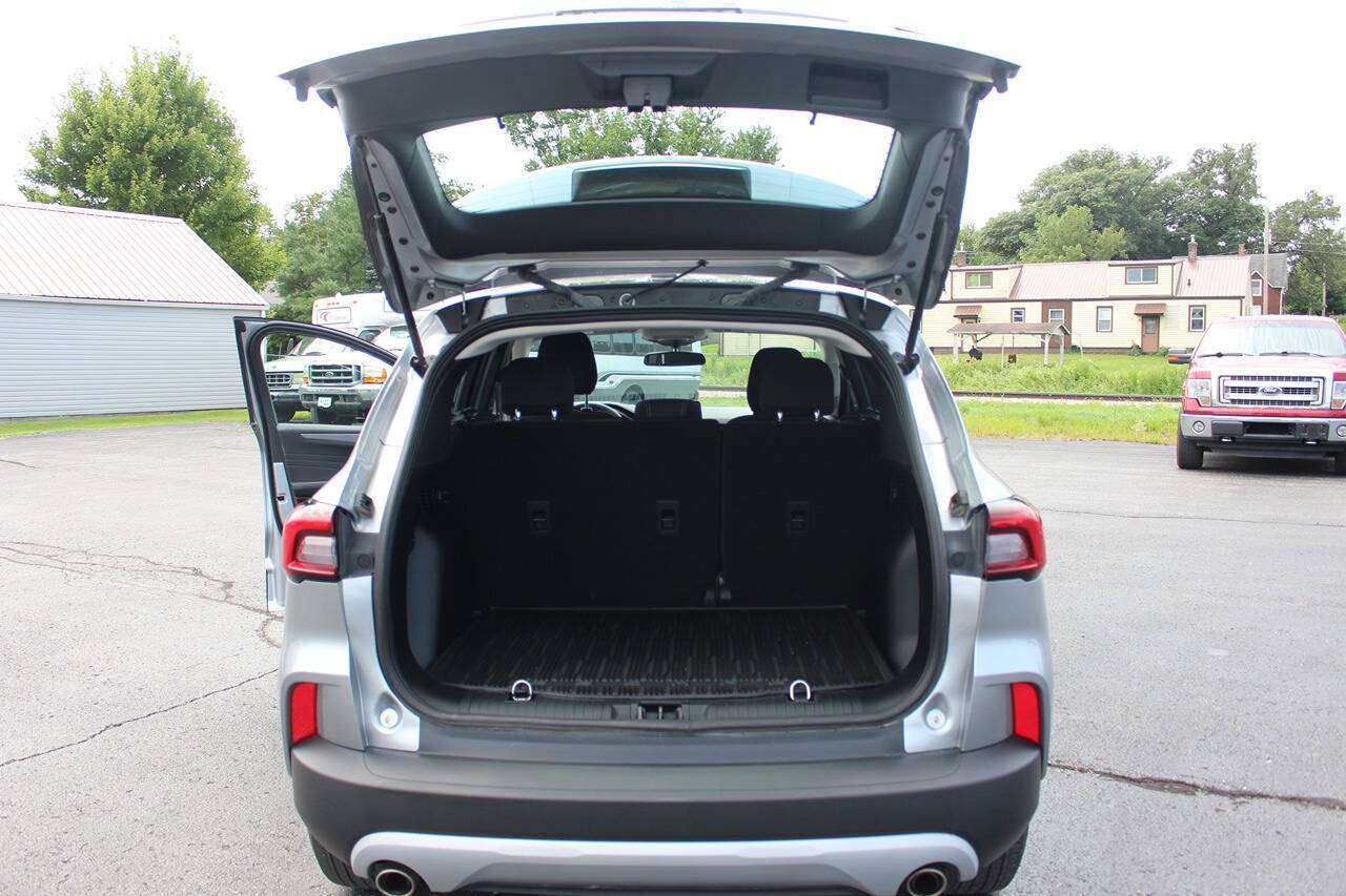 2023 Ford Escape Base photo 10