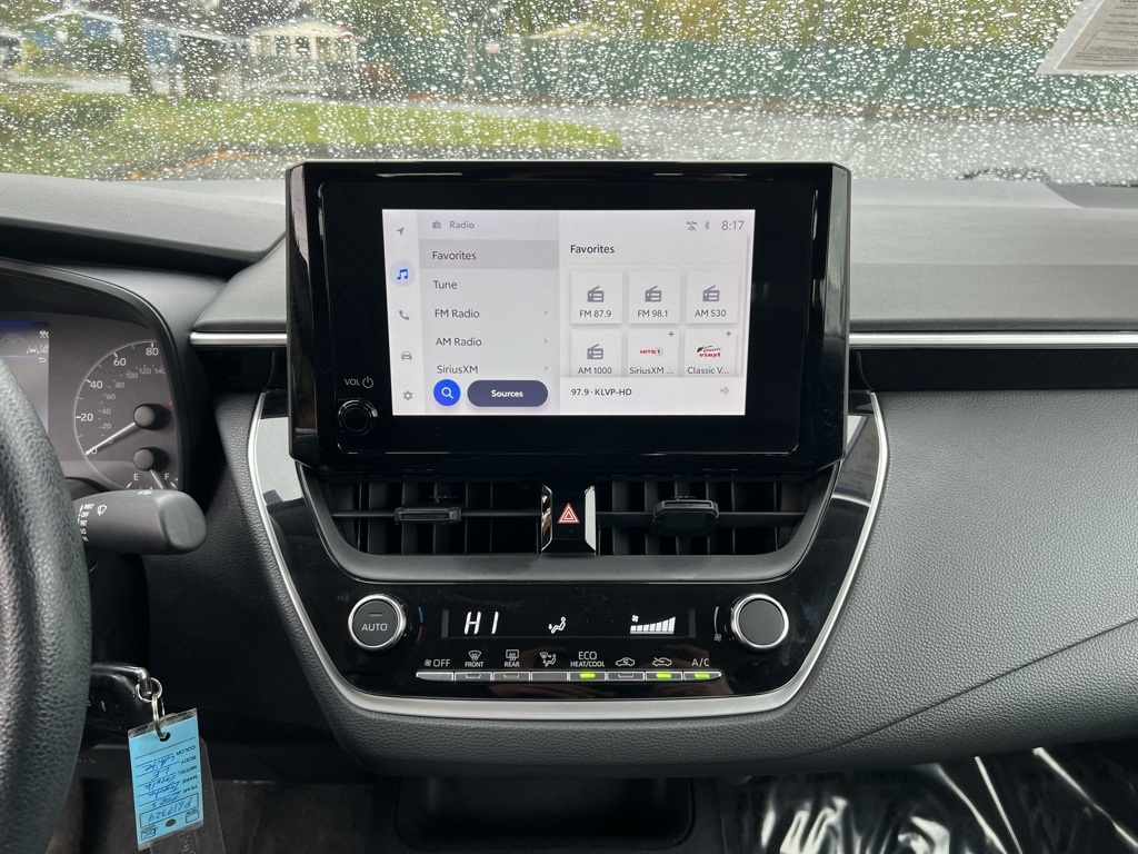 2023 Toyota Corolla LE photo 16