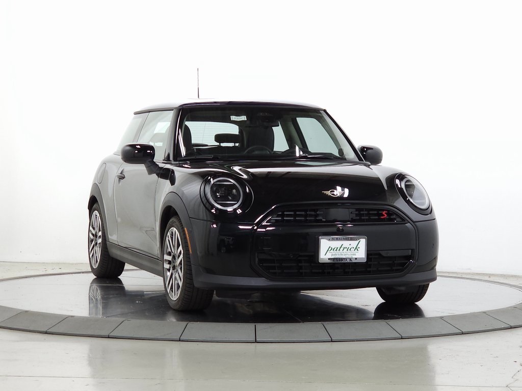 2025 MINI Hardtop 2 Door S's photo