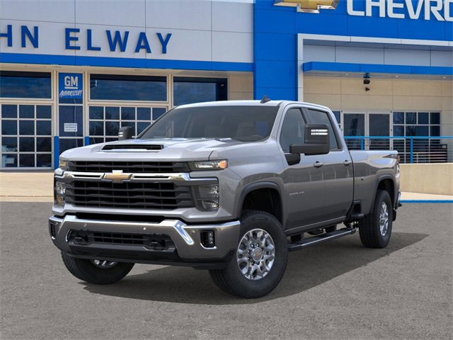 2025 Chevrolet Silverado 3500HD LT photo 5