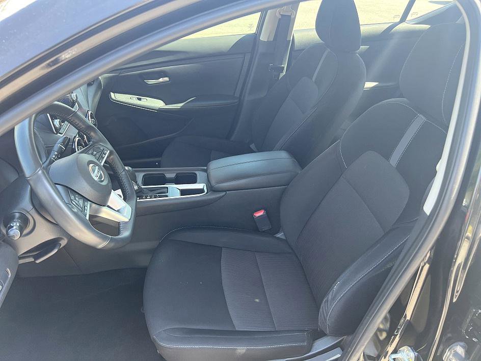 2022 Nissan Sentra SV photo 14