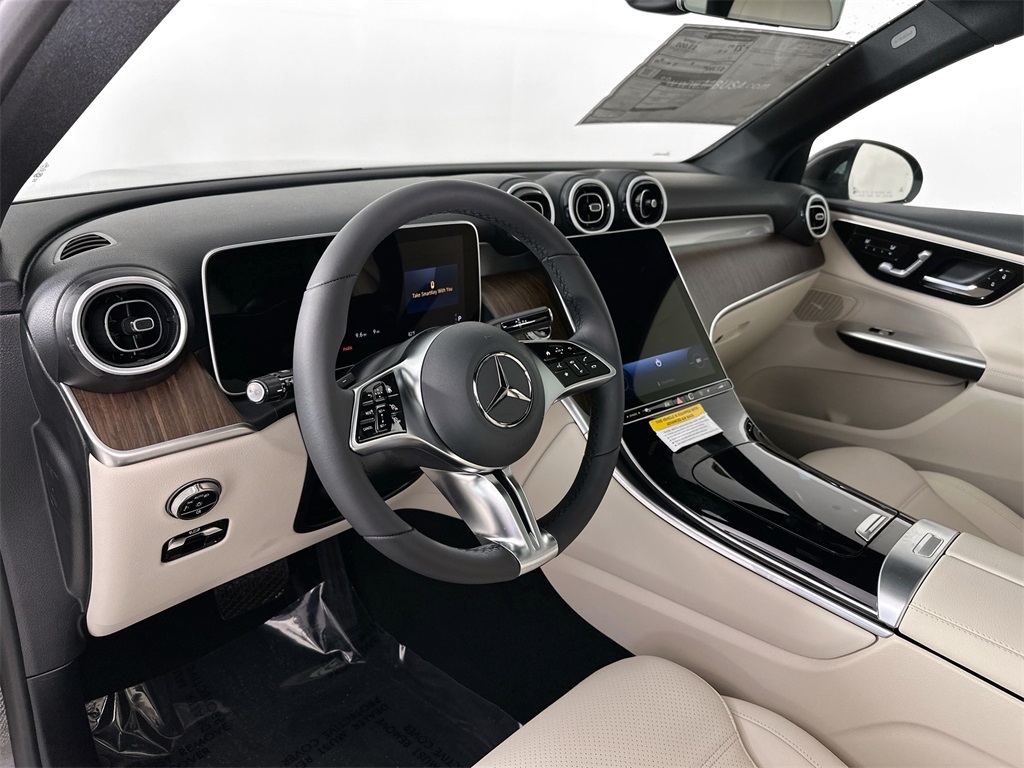 2026 Mercedes Benz GLC 300 photo 9