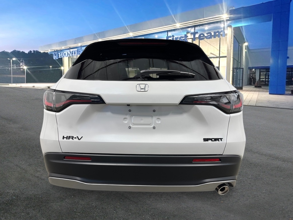 2026 Honda HR-V Sport photo 3