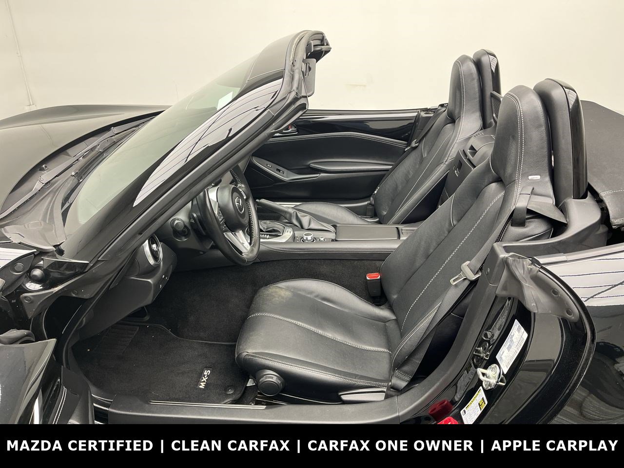 2024 Mazda MX-5 Miata Miata Grand Touring photo 3