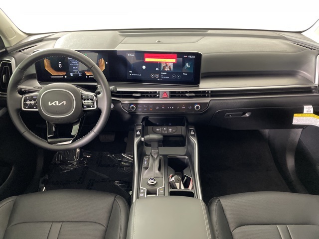 2025 Kia Sorento S photo 38