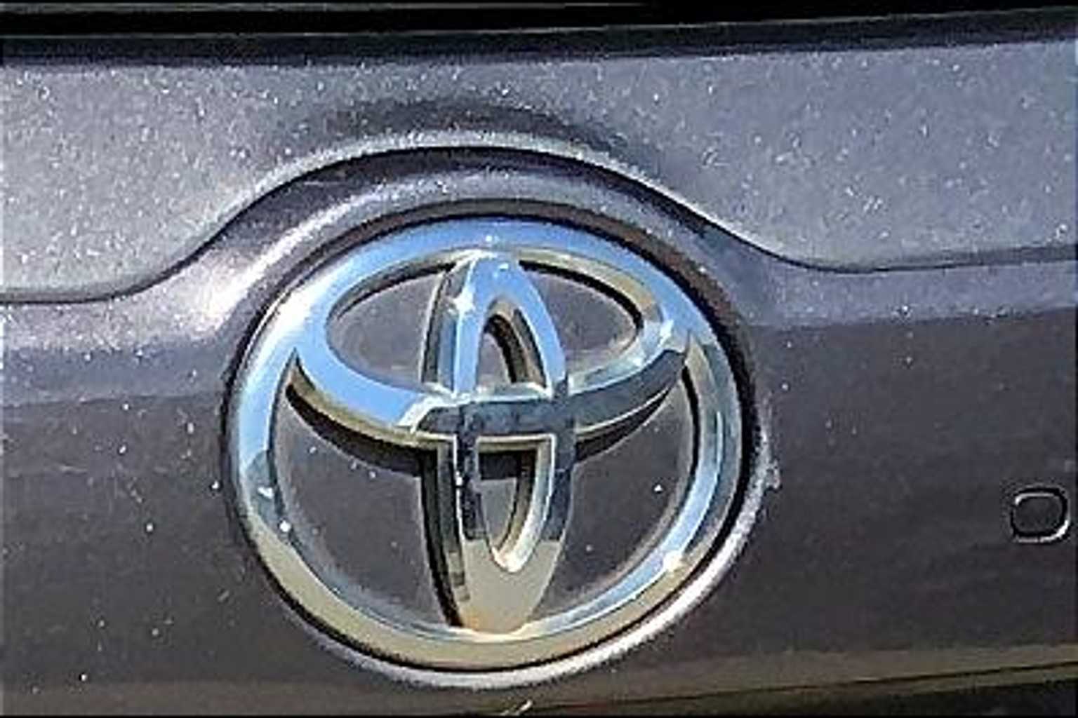 2014 Toyota Highlander Limited photo 27