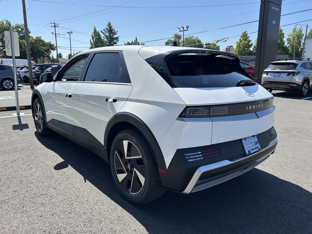 2025 Hyundai Ioniq 5 SE photo 8