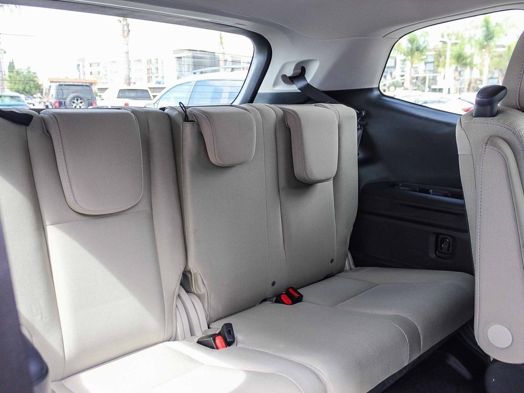 2025 Subaru Ascent Premium photo 18